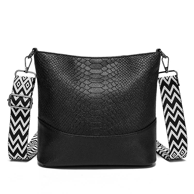 Women's bag wide shoulder strap webbing bag new crocodile pattern trendy new shoulder messenger bag women's bucket bag