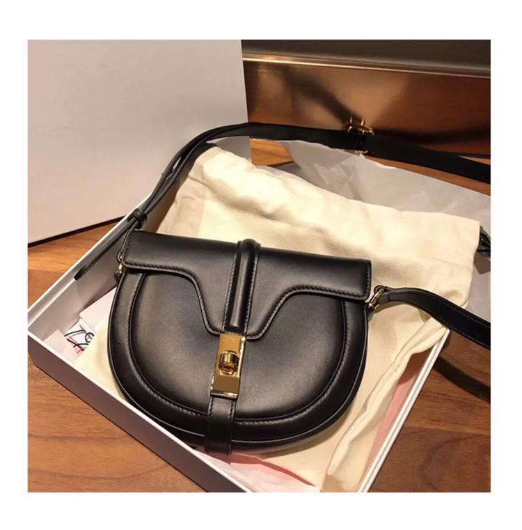 2024 Γυναικεία Μοντέρνα Τσάντα Χιαστί Σέλας Ημικυκλική Σχήματος Τ από Γνήσιο Δέρμα