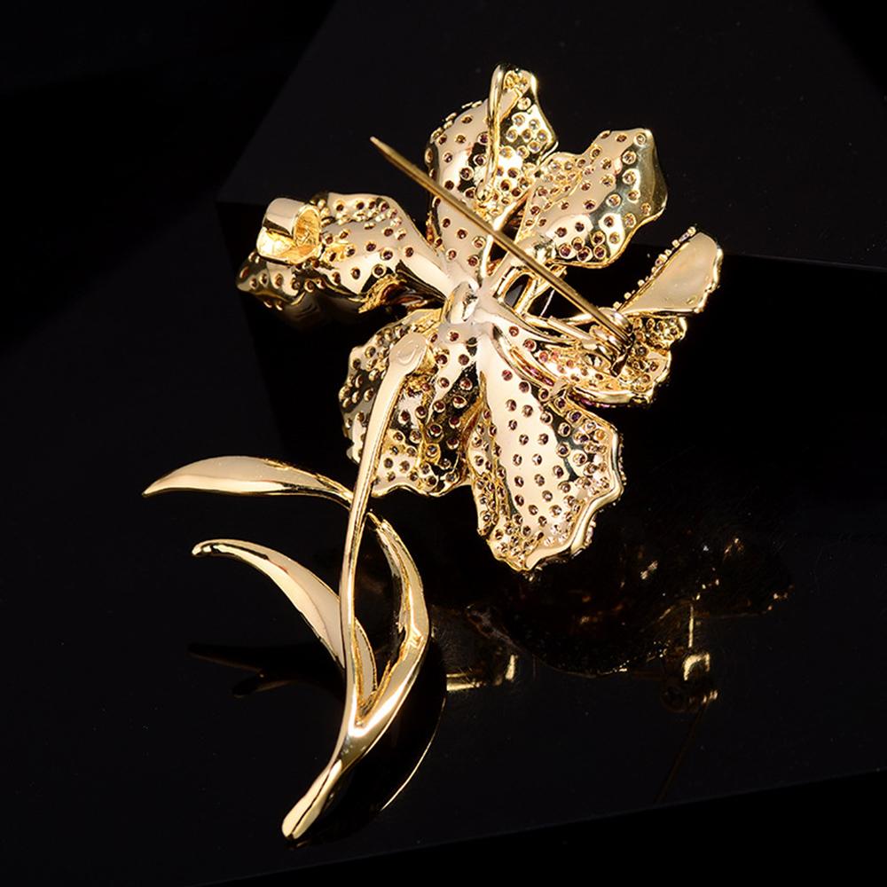 Fashion Crystal Flower Brooch Pin Rhinestone Brooches Wedding Jewelry Gift Party