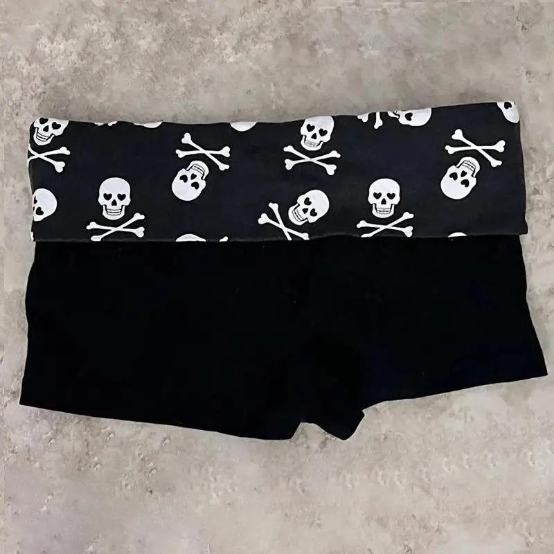 

Европейские и американские летние повседневные женские спортивные шорты с готическим принтом M чёрный