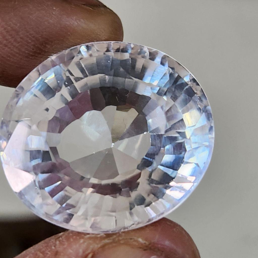 85.60  Cts Heated Ceylon Sapphire White Oval Shape Loose Gemstone