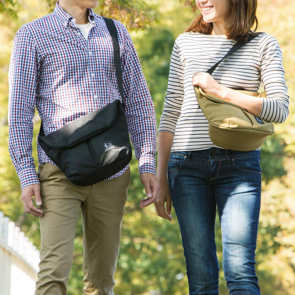 HAKUBA Camera Bag Chululu Holiday Shoulder Bag M 6L Red SCH-HDSBMRD