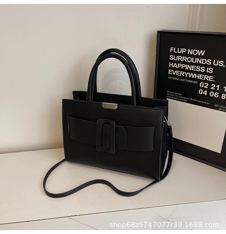 Women's bag 2025 new large-capacity commuter messenger bag high-end sense niche versatile shoulder handbag