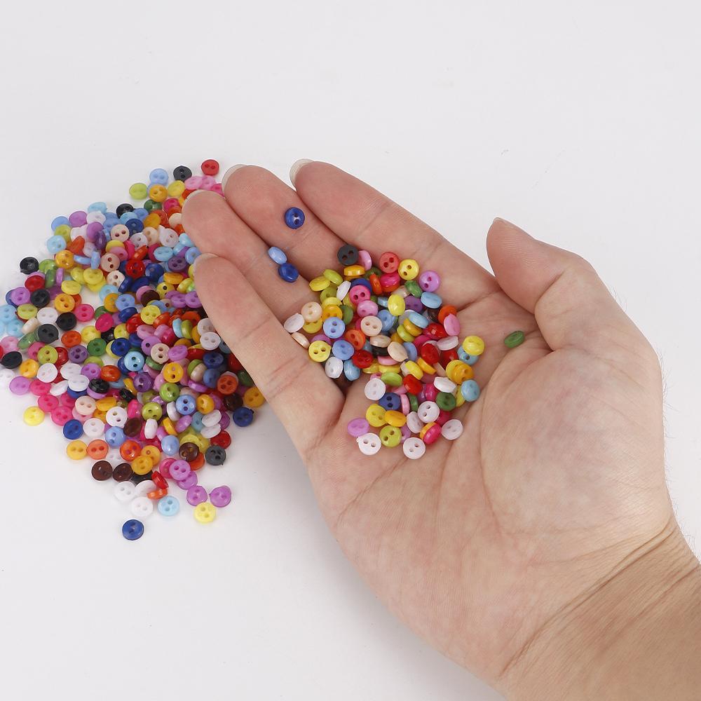 600pcs 6mm colorful two hole plastic button, round small resin sweater buttons, DIY household sewing clothing button accessories