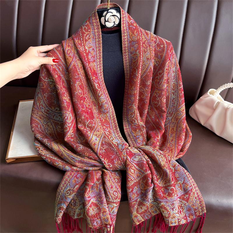 Elegante Sciarpa Autunnale Etnica in Cashmere per Donna Foulard Pashmina Jacquard Sciarpe Invernali Donna Foulard Stole Sciarpa