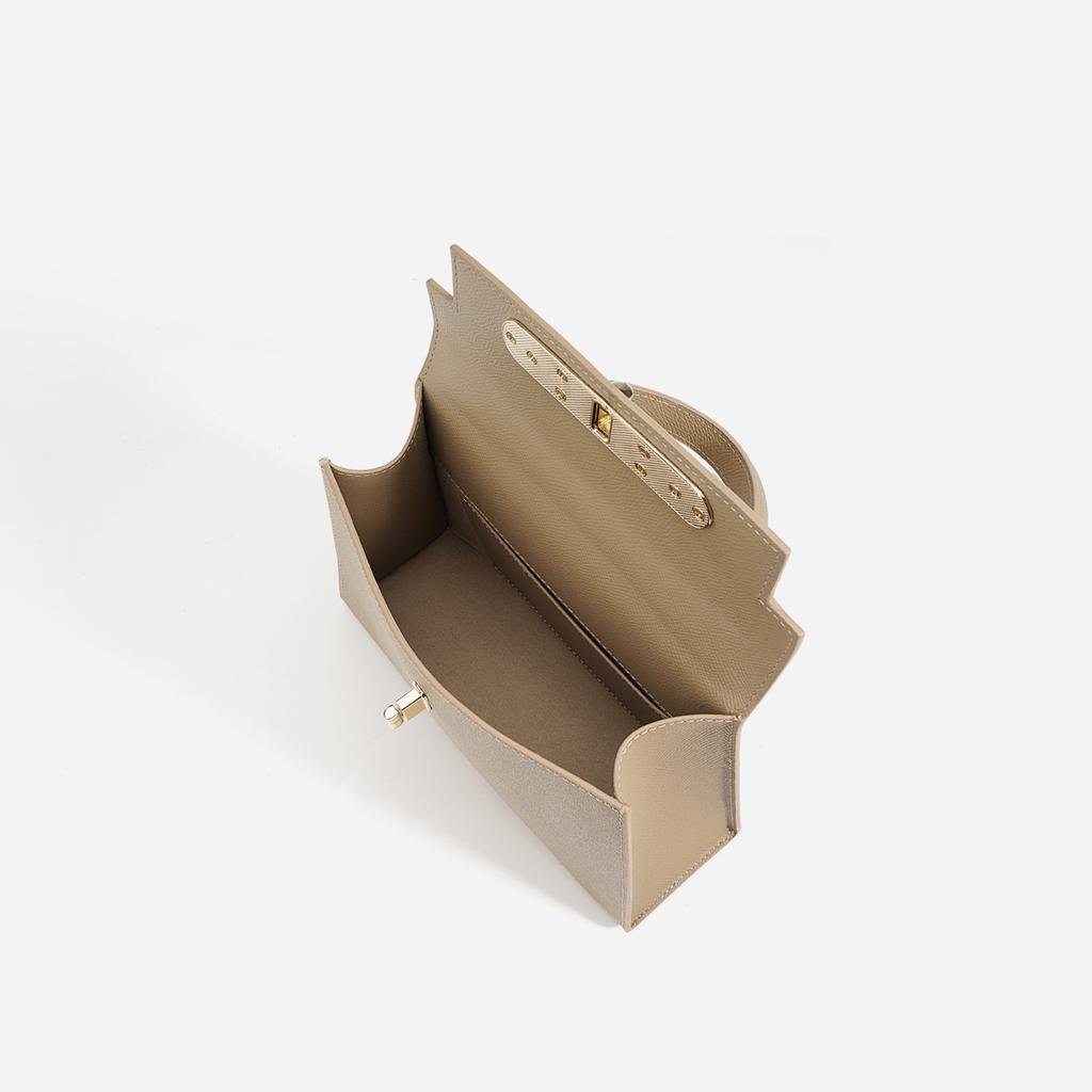 One Shoulder Crossbody Small Square Bag Chain Handbag Women's New Medium Cowhide Commuter Black