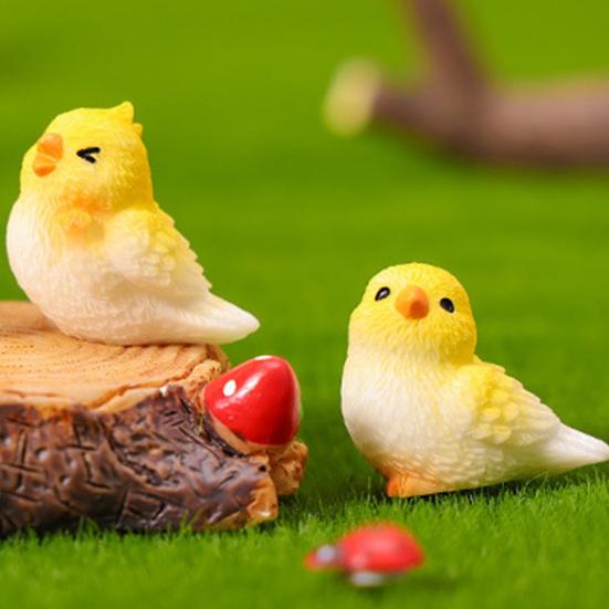 3Pcs Miniature Parrot Figurines Desktop Ornament Adorable Resin Bird Decor for Fairy Gardens & Terrariums