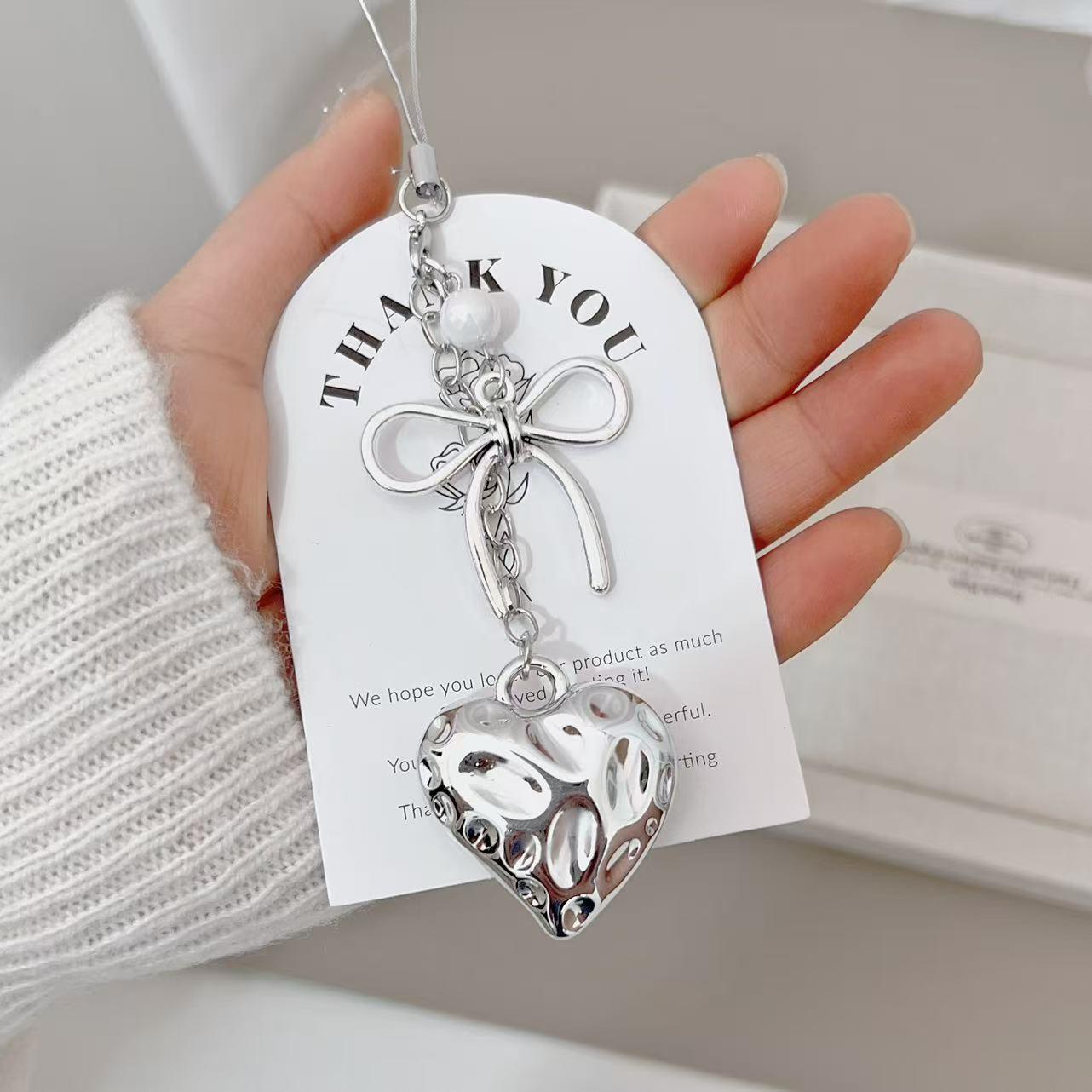 

INS Alloy Bowknot Series: Multi-Use Phone Chain & Keychain Pendant