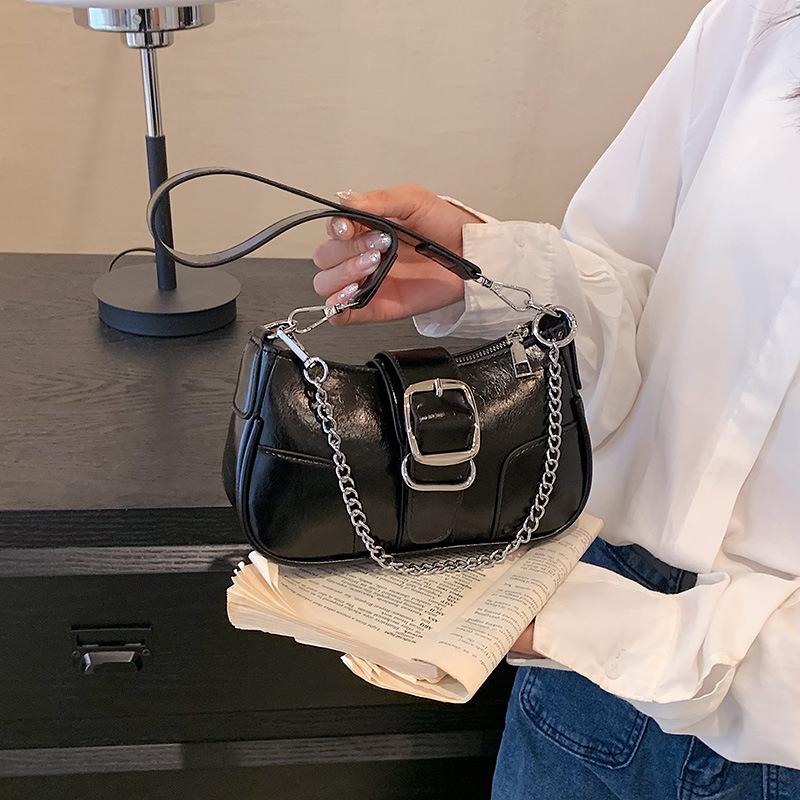 Korean Style Trendy Single Shoulder Underarm Bag with High-end Texture Chain Crossbody Bag, Versatile