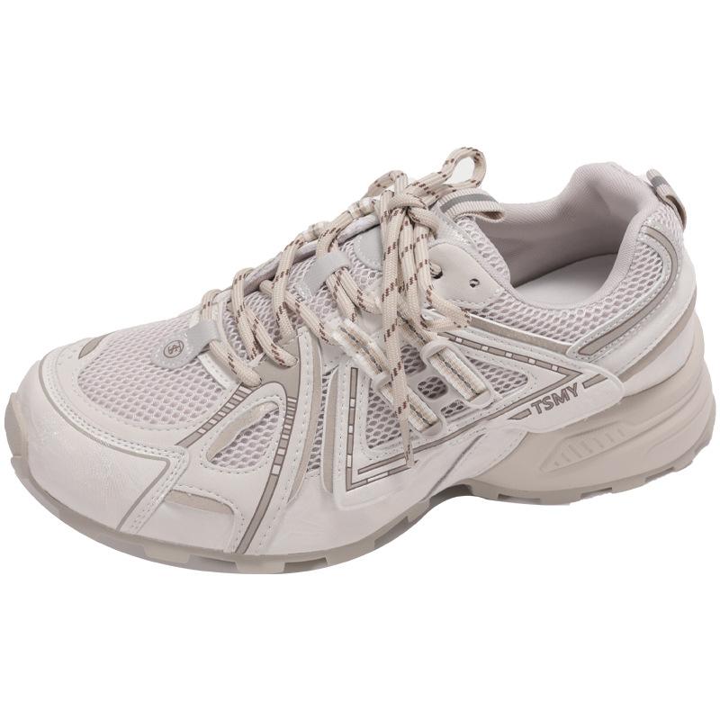 

Spot version breathable mesh surface 4.5CM height increase suction film bottom dad shoes women s autumn sports and leisure shoes comfortable and light 40