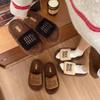 Sapatos de mulher – Pantufas para mulheres