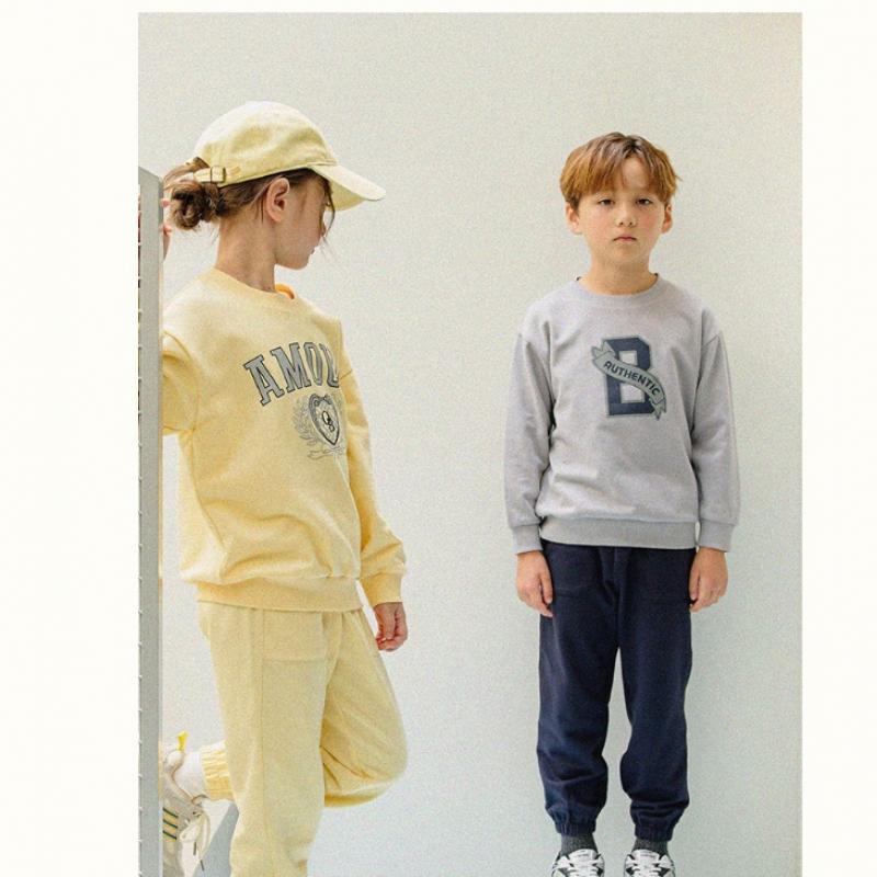  Olivan  Simple Graphic Sweatshirt Top And Bottom  Yellow 