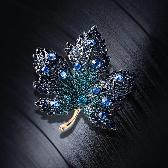 1/3Pcs Maple Leaf Brooch Colored Rhinestone Enamel Thanksgiving Brooch Festive Autumn Inspired Design Lapel Badge