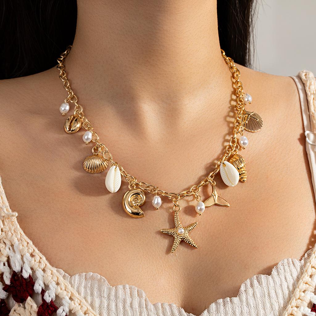 Women's Gold Thick Chain Starfish Shell Pearl Choker, Versatile Vacation Style Clavicle Necklace for Seaside