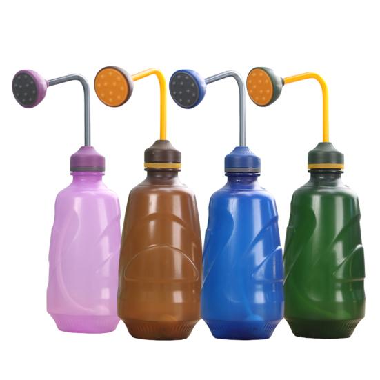 0.45L Fideler İçin Sulama Kabı Çıkarılabilir Duş Başlığı ile Sıkma Şişesi Ev Bitkileri İçin Sukulent Sulama Şişesi