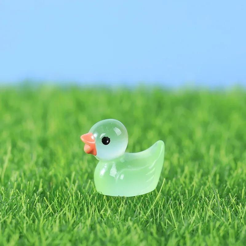 20pcs Luminous Duck Cartoon Figurines - Resin Mini Ornaments for Fairy Garden DIY Crafts Micro Landscape Decor Accessories