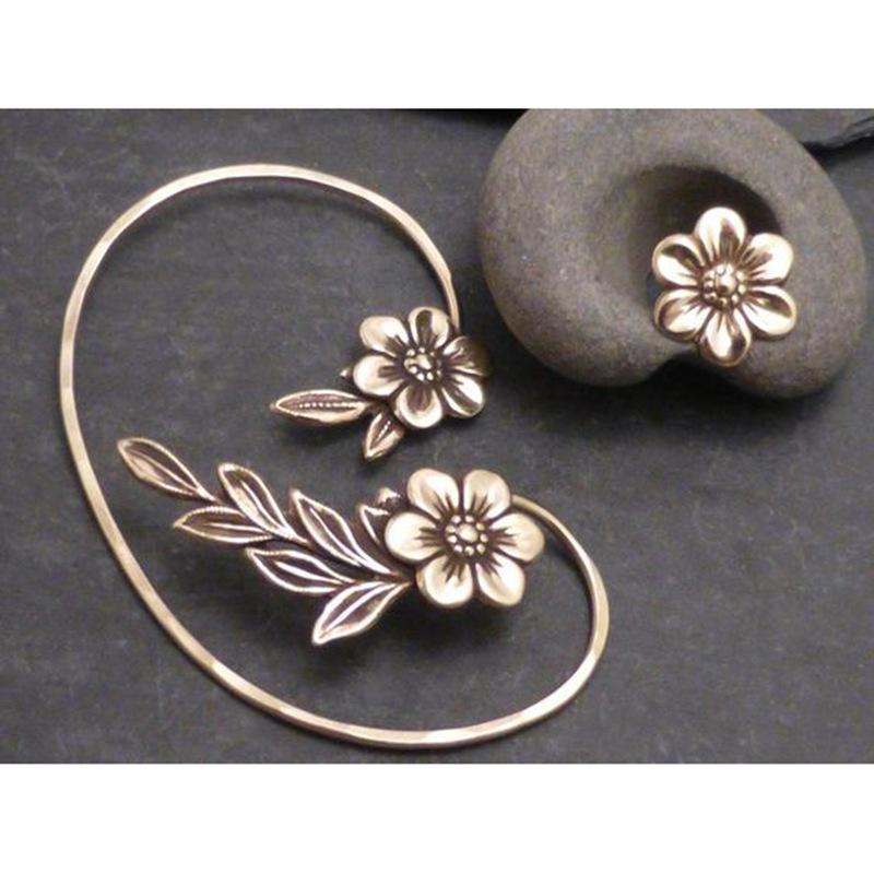 Simple Plant Flower Ear Hanging Earrings Female Personality Creative Elf Feeling Ear Bone Clip