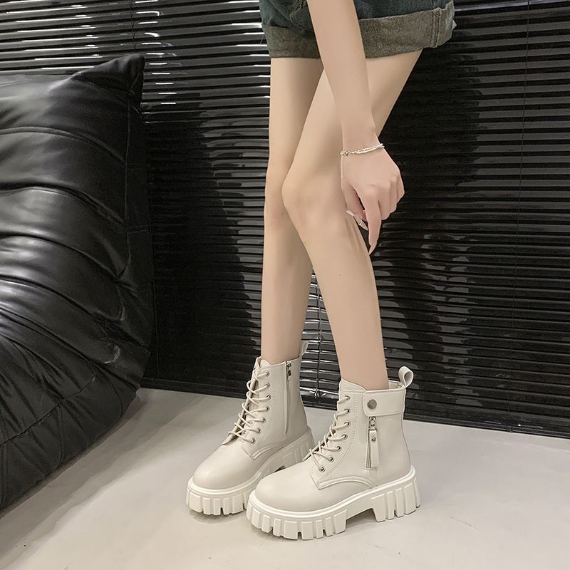 Small thick-soled flat-bottomed velvet British style short boots versatile fashion Martin boots women's height increase 2025 new autumn and winter