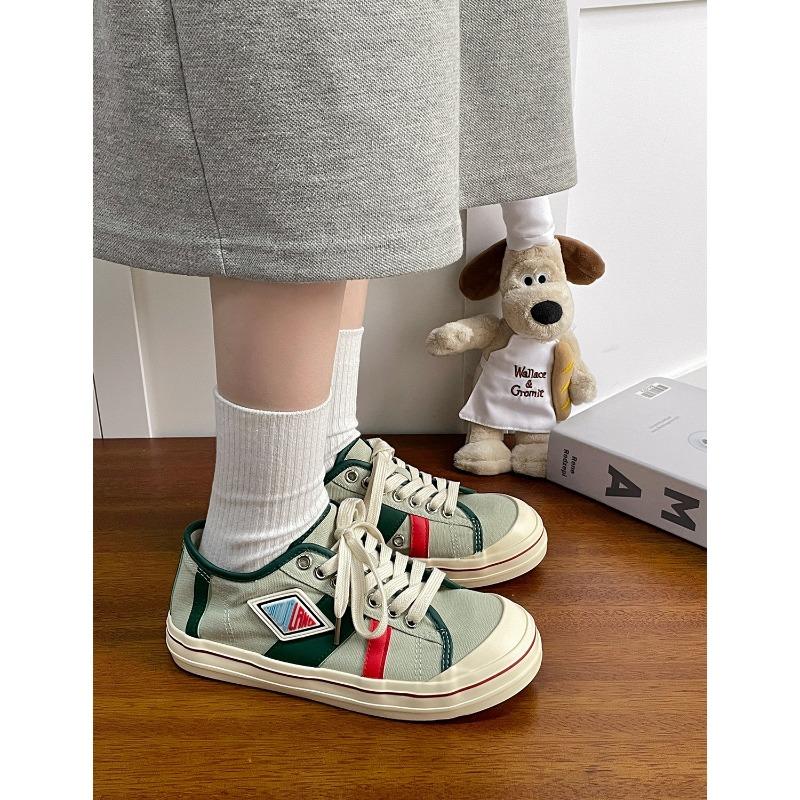 New retro canvas shoes women's lightweight soft-soled versatile board shoes 1720