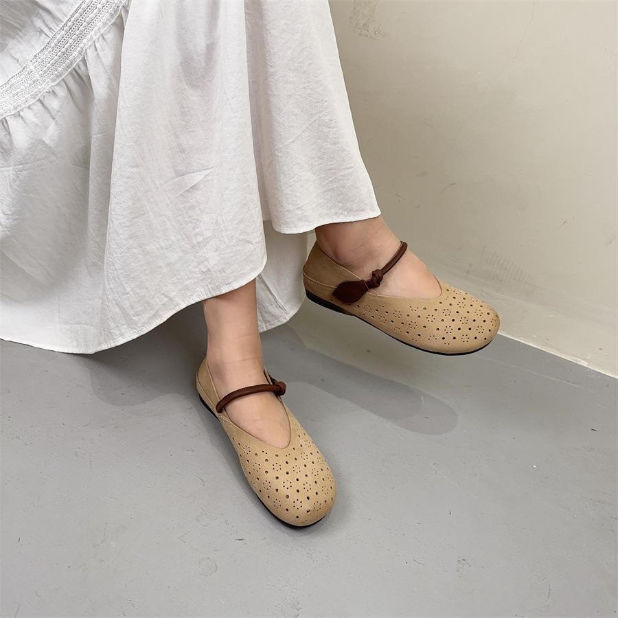 Johnature Breathable Genuine Leather Soft Soled Women's Shoes Summer New Retro Hollow-out Flat Sandals
