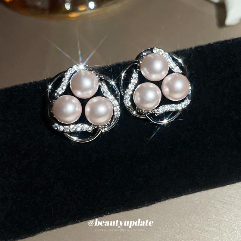 Silver needle zircon pearl flower stud earrings retro elegant fashion temperament earrings light luxury high sense earrings wholesale women