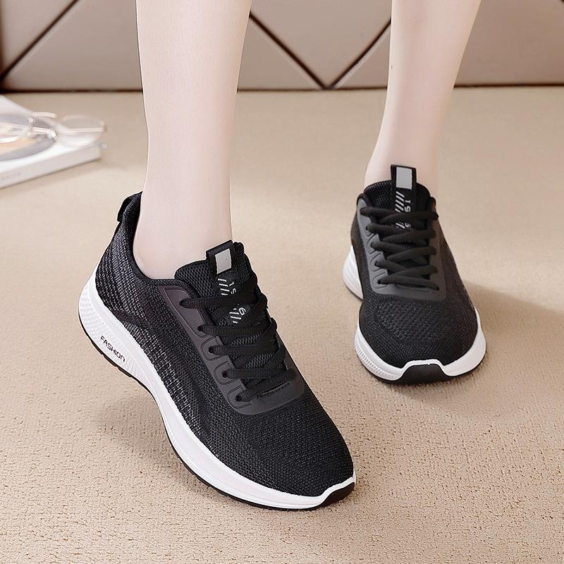 Spring new student sports shoes, lightweight running shoes, soft-soled wear-resistant and breathable shoes