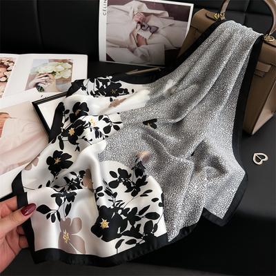 70 * 70cm New Silk Small Square Scarf For Women'S Neck Protection Professional Scarf Versatile Hair Tie Headscarf Scarf