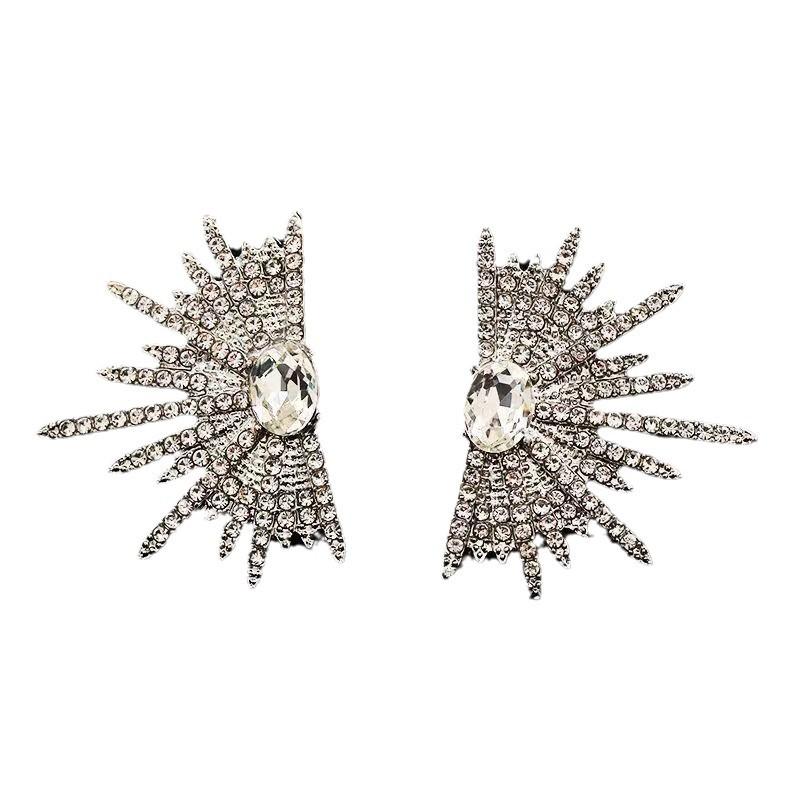 

1 пара роскошных высококачественных сережек, модные серьги-гвоздики, женская атмосфера, корейский темперамент, преувеличенные серьги знаменитостей из Интернета