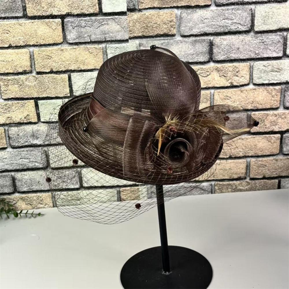 

Elegant French Mesh Butterfly Sun Hat Retro Straw Hat for Beach Vacation Sun Protection Breathable Hat Design M56-58cm коричневий