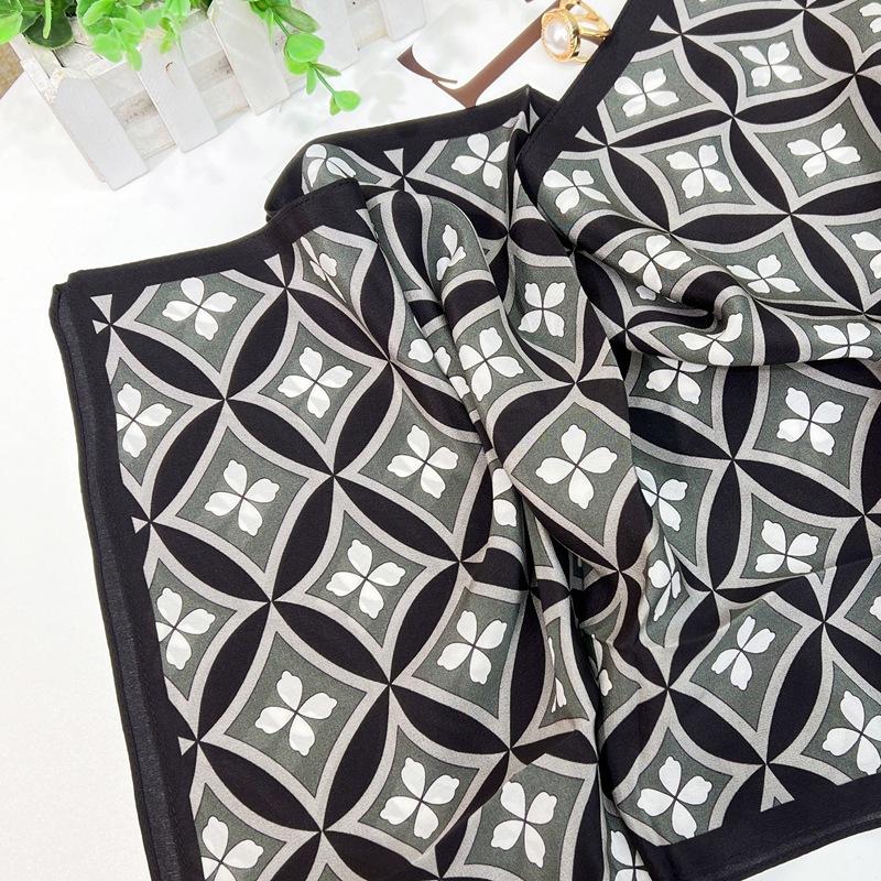 Silk Scarf Women'S Summer Silk Scarf Mulberry Silk Scarf Gift Foreign Style Spring And Autumn Shawl