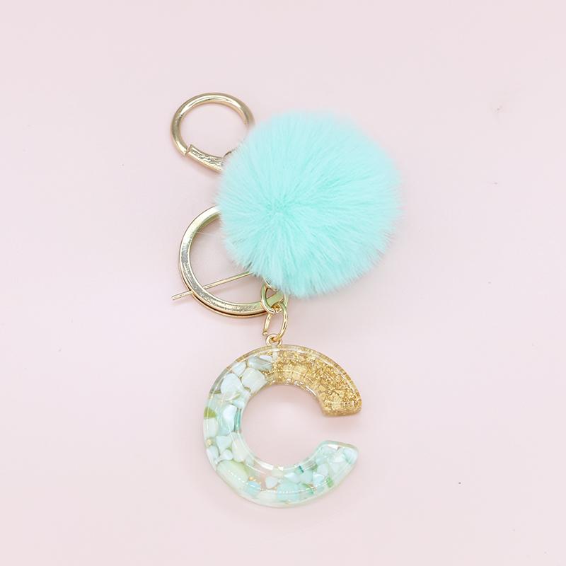 1PC Key Rings Fur Fluffy English Letter Keychain 26 English Plush Ball Women Car Decoration