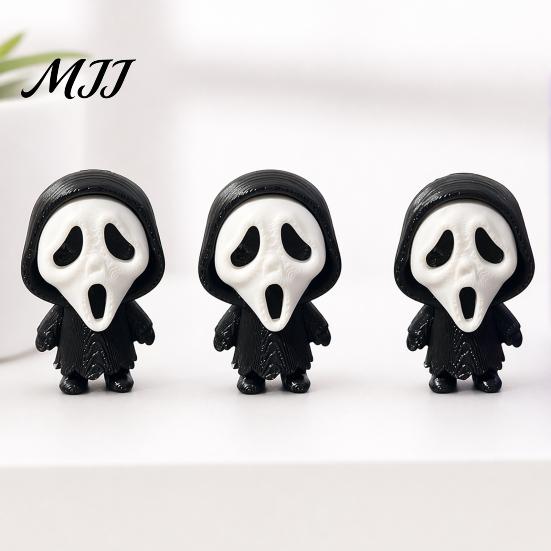 Versatile Small Ornament 3D Printed Scream Ghost Face Ornament, Mini Desktop Statue for Halloween Cartoon Desk Figurine Decoration, Funny Skeleton