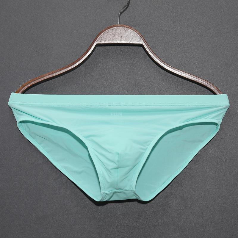 Herren-Slips aus Eisseide mit niedriger Taille – hautfreundlich, atmungsaktiv, schnelltrocknend, ultradünn, Sommer-Style