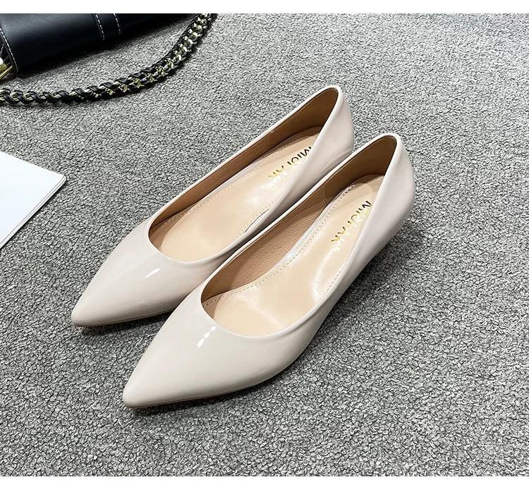 Fashion Women Low Small High Heels Shoes Brief Japanned Leather Pumps Big Size 41/42/43 Ladies Work Office Shoes Bridal Chaussures Femme