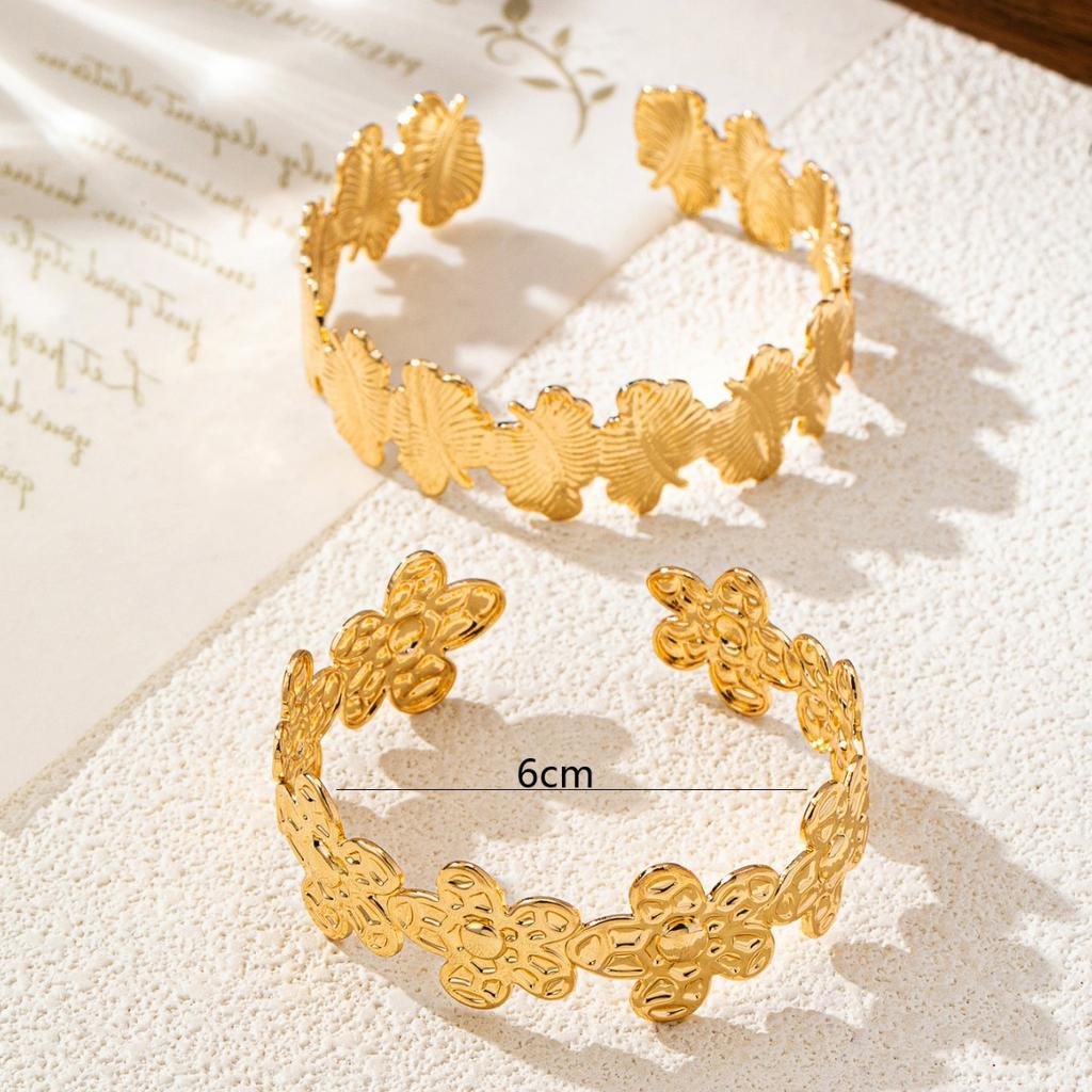 Flower leaf shape C bracelet simple personality trend versatile bracelet