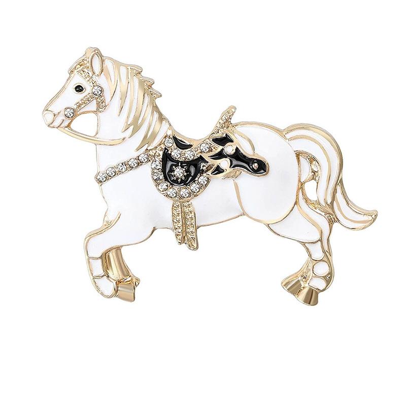 

1Pc Horse Brooch Gift Diamond Simple Metal Brooch Exquisite Alloy Clothing Decoration