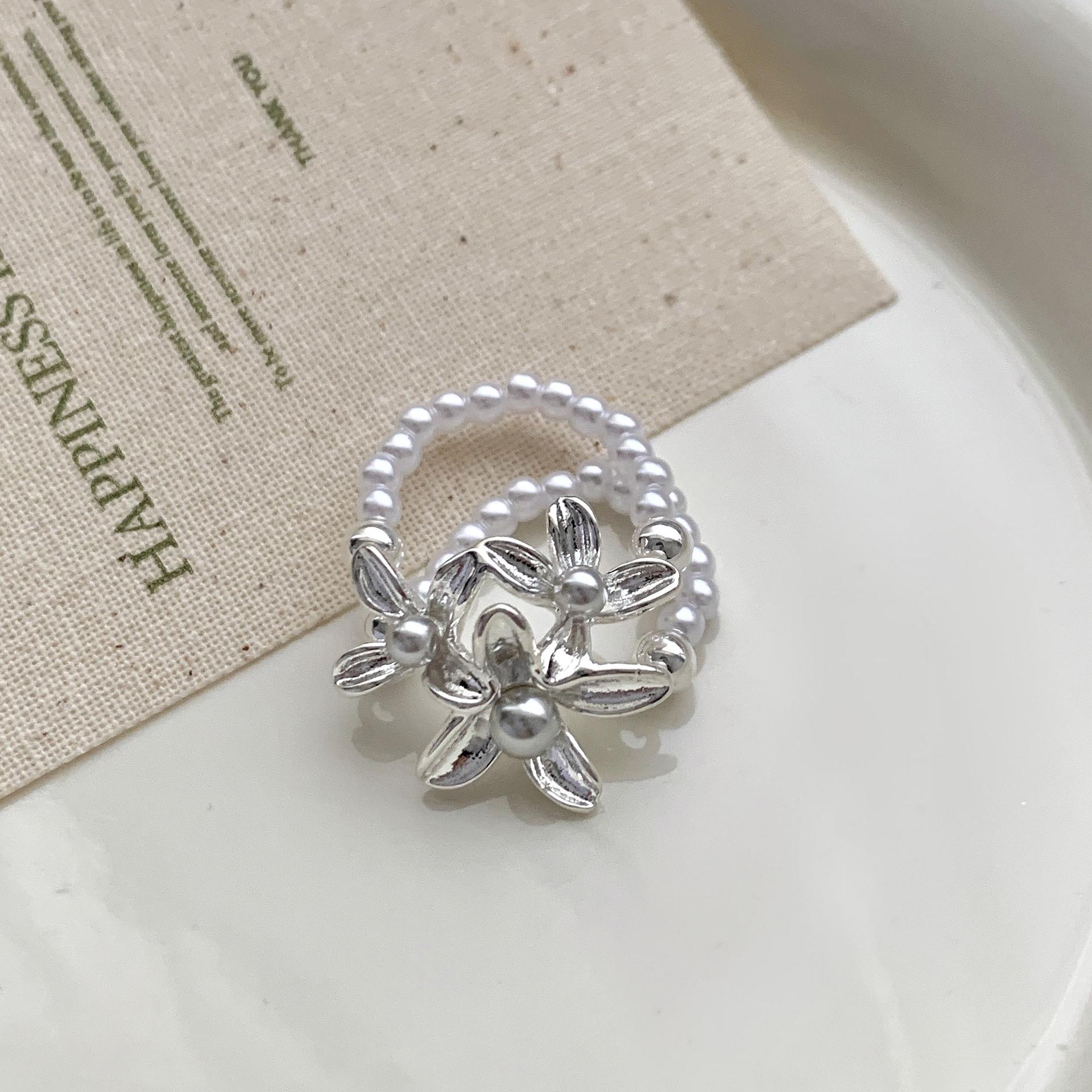 Elegant Double-Layer Faux Pearl Ring with 3D Floral Design - Trendy Color Block for Women One Size