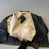 Niche design lazy wind commuter handbag female 2026 spring and summer texture hand bag