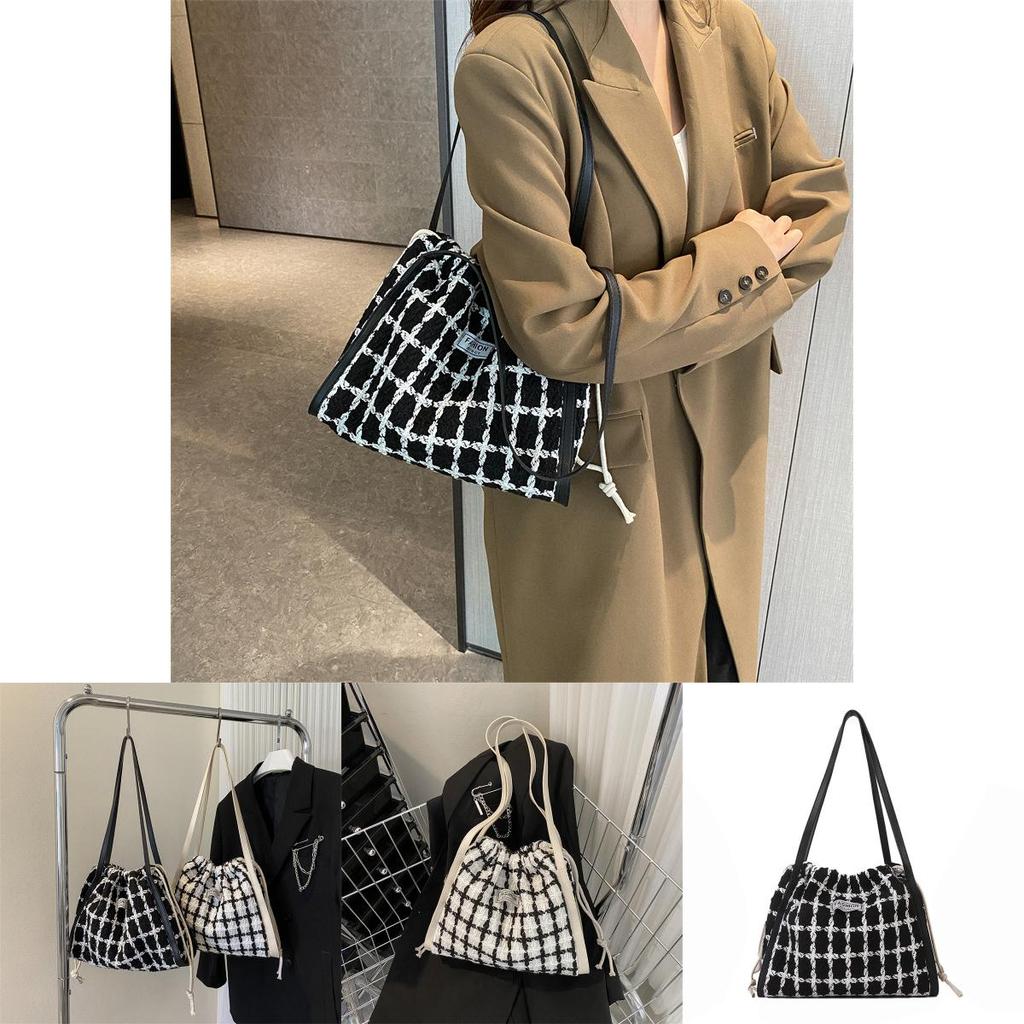 Trendy Plaid Large Capacity Korean Style Tote Bag For Women 2023 Chic