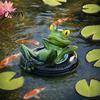 Fun Fish Tank Decoration Resin Floating Frog Figurine with Tire Swim Ring, Lazy Statue, Weather-Resistant Swimming Pool Decor Pond Decor, Ornament for