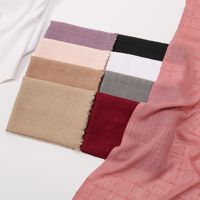 Fashion Cotton Viscose Scarf Wrinkle Plaid Pom Pom Fringe Shawls and Wraps Autumn Echarpe Pashmina Bufanda Muslim Sjaal 180*70Cm