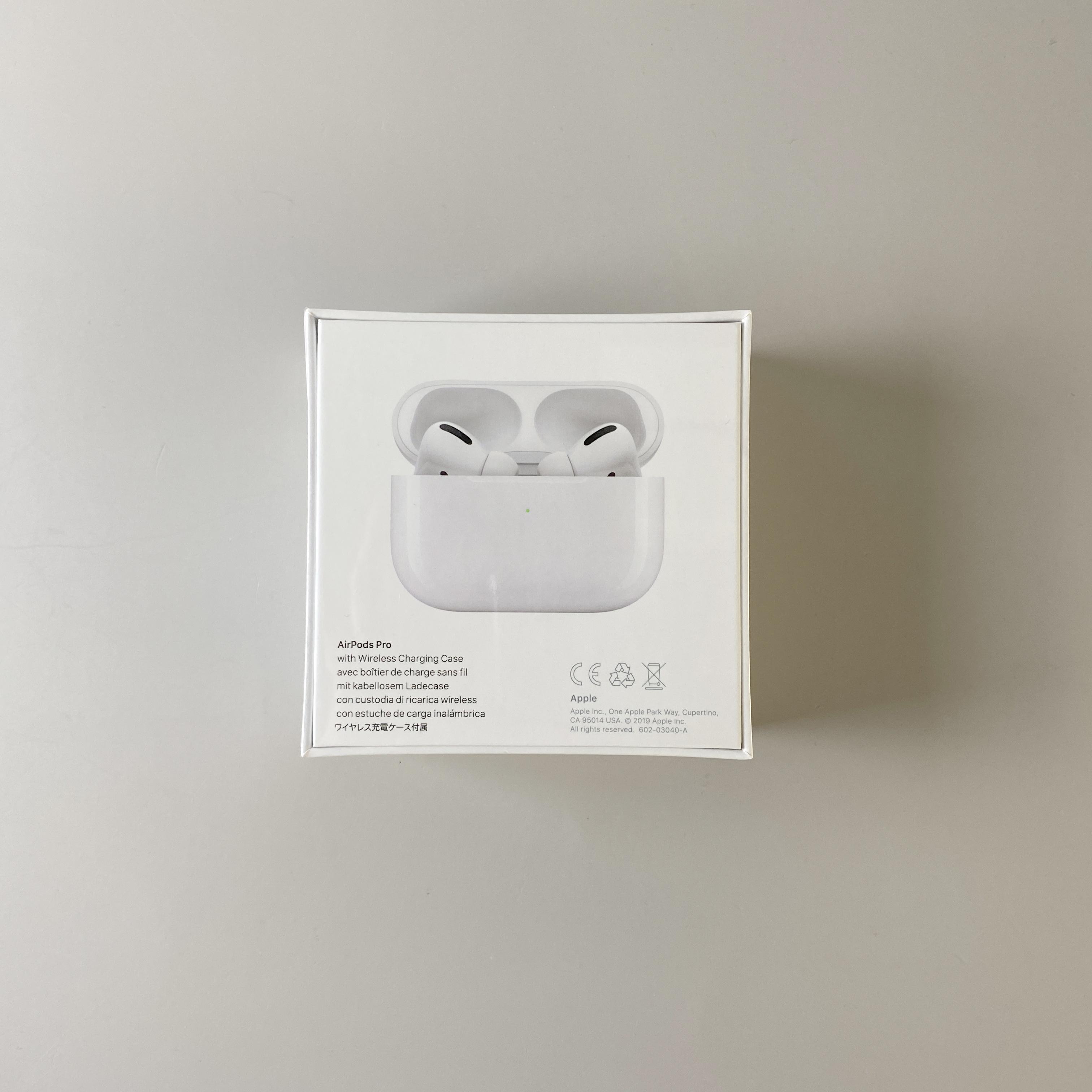 Apple Airpods Pro A2083 Kablosuz Şarj Kutulu, Beyaz Yepyeni