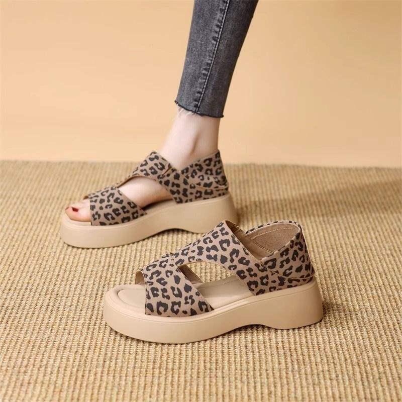Dámské retro sandály s leopardím potiskem na silné podrážce - Luxusní plážové boty s oboustranným zadním páskem (Léto 2025)