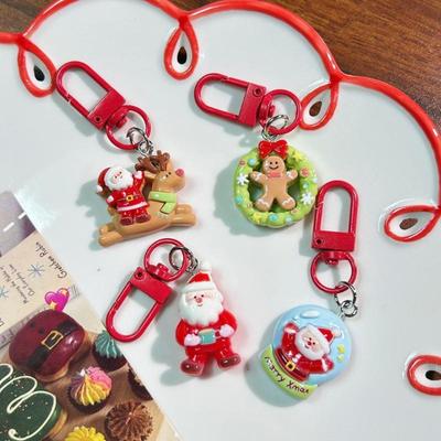 Roztomilá vánoční klíčenka Kreslený Santa Claus Perníčkový muž Sněhulák Los Přívěsek na klíče Vynikající dekorace na batoh Dárky