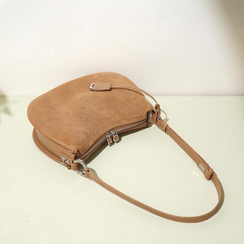 New Retro Suede Women's Crescent Bag Niche Versatile Office Worker Commuting Large-capacity Shoulder Messenger Bag