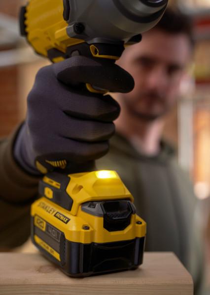 STANLEY FATMAX V20 SFMCF940B-XJ 949Nm Cordless Impact Wrench