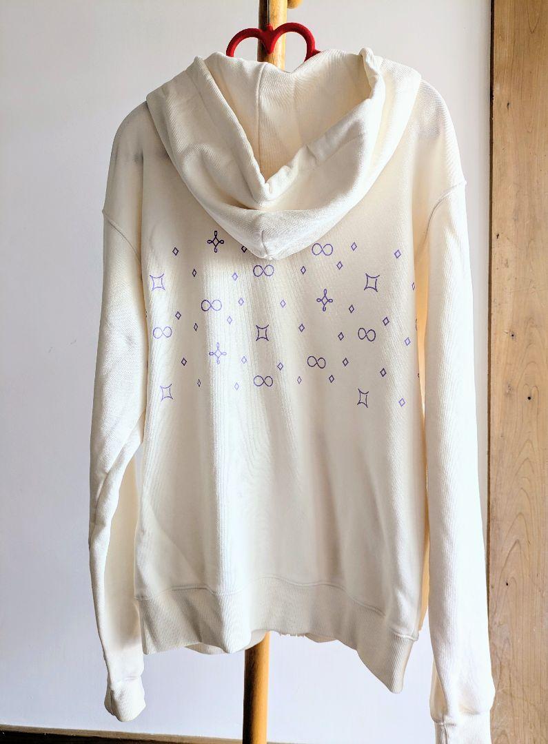 

[Б/У] Официальное худи BTS sowoozoo