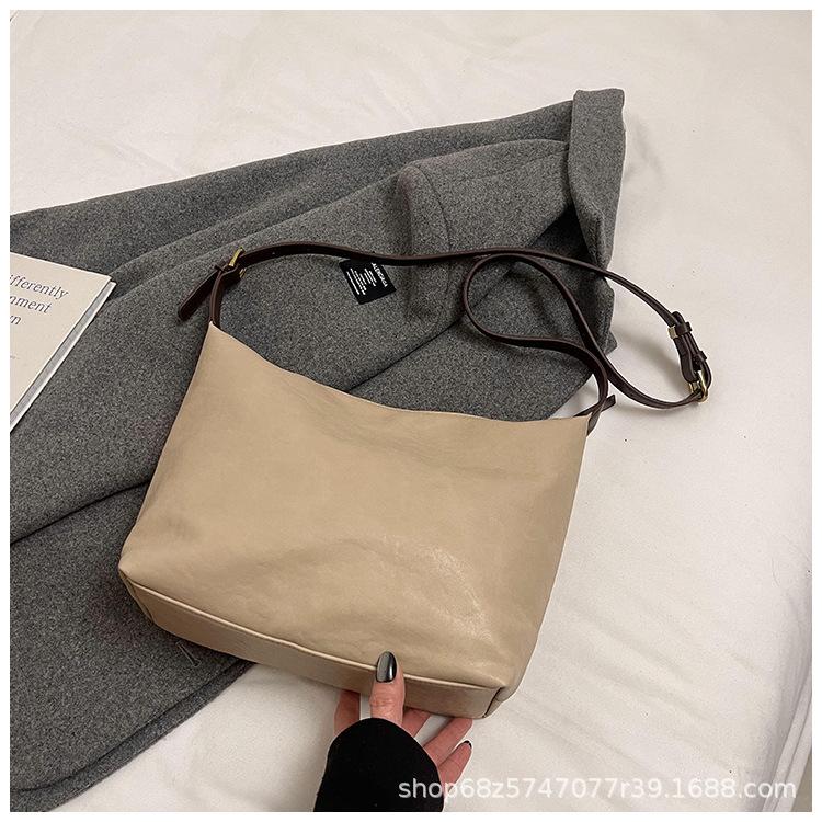 Outer Single Casual Large-capacity Bag Women's 2025 Autumn/winter New Shoulder Bag Fashionable Foreign Style Versatile Commuter Crossbody Bag