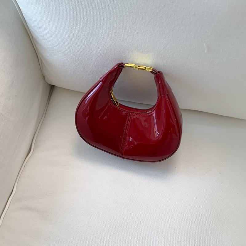 Today's Popular Bags Are Women's New Fashion Sense, One Shoulder Underarm Bag, Retro Versatile Messenger Dumpling Bag.