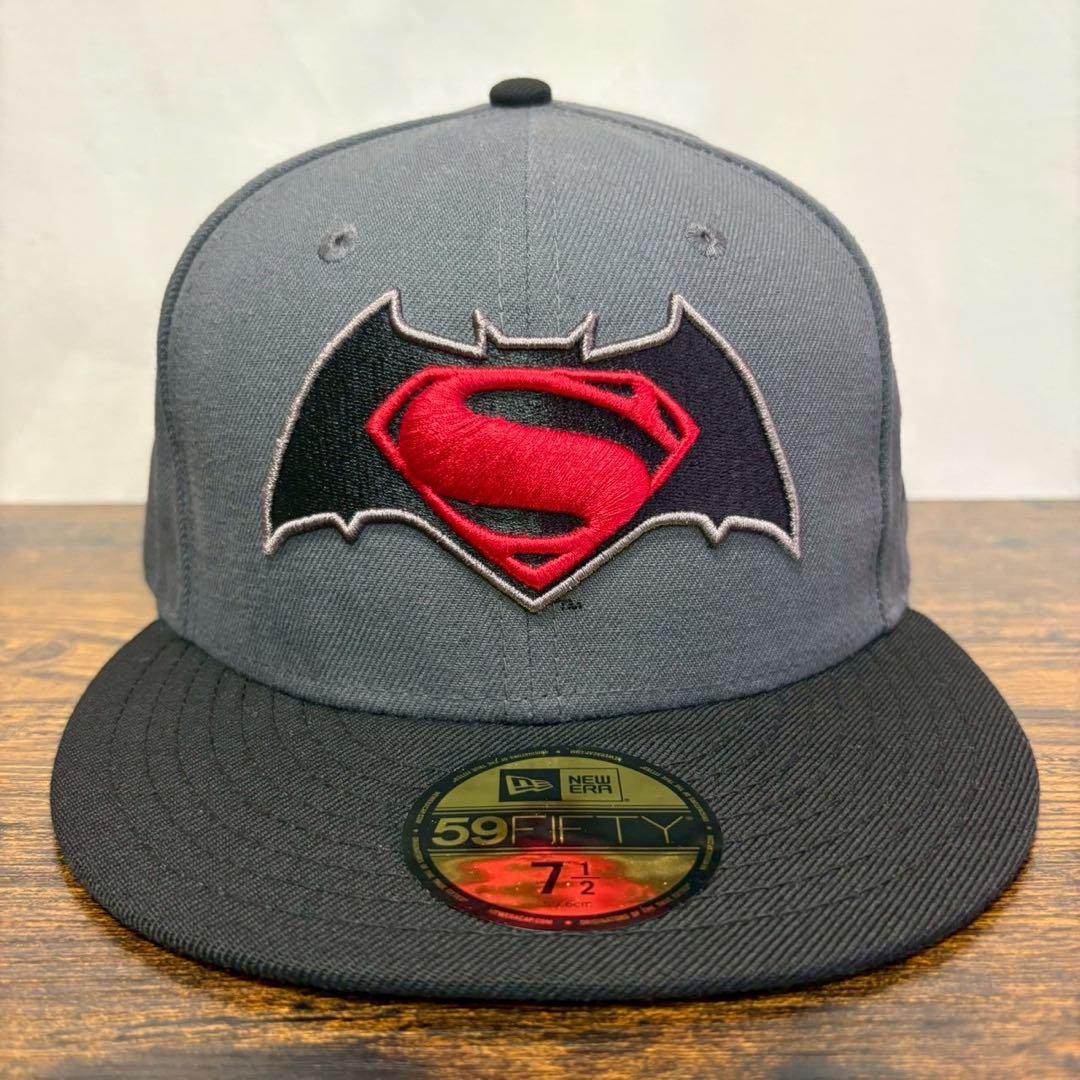 

[USED] F7 New Era 59fifty Batman vs Superman Limited Edition 1460